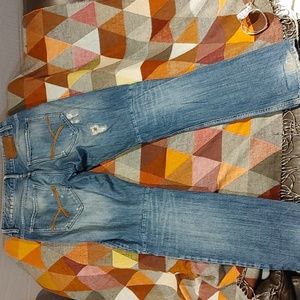 🌸Able Distressed Jeans sz 29/32